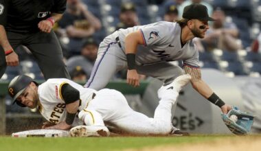 Bryan Reynolds' bases-loaded triple leads Pirates to 10-3 over Marlins | Sports
