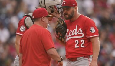 Reds pitcher Wade Miley accused in court documents of being drug supplier for the late Tyler Skaggs | National Sports