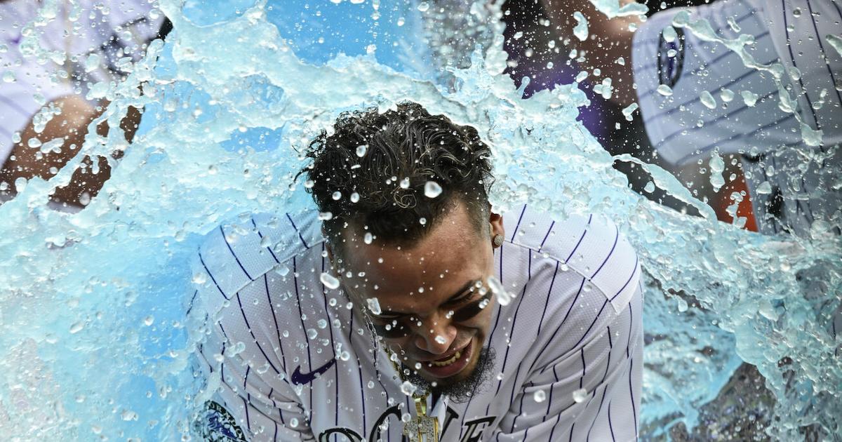 SF Giants see seven-game win streak snapped in ninth against Rockies | Sports