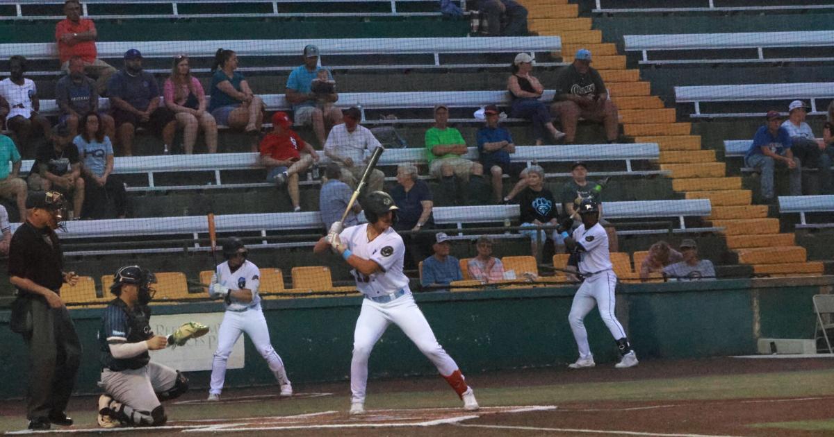 Doggy Paddler's late surge falls short in loss to Burlington | Sports