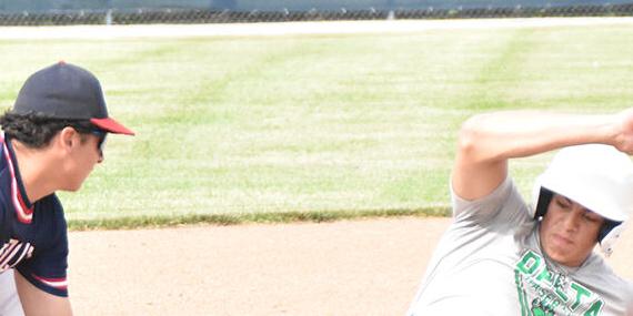 Big first inning lifts Cats past Panthers | Sports