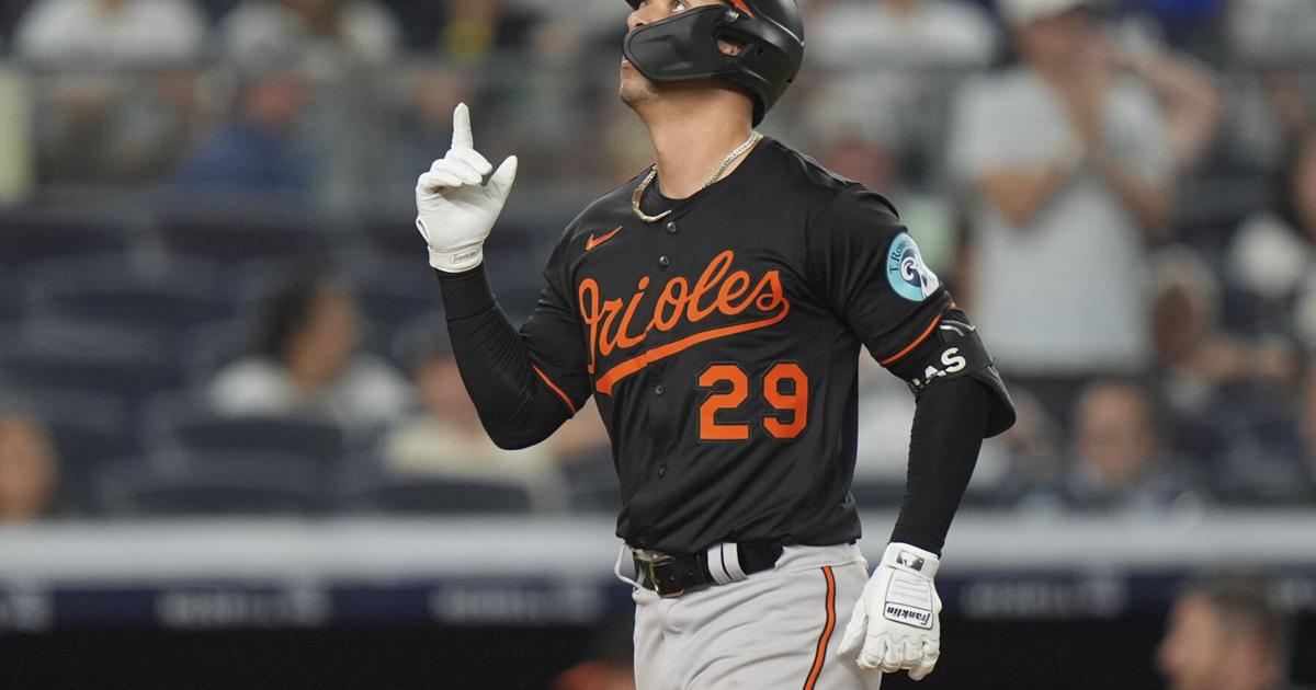 Orioles' Urías hits go-ahead homer off Weaver in the 8th inning to spoil Yankees reliever's return | Sports
