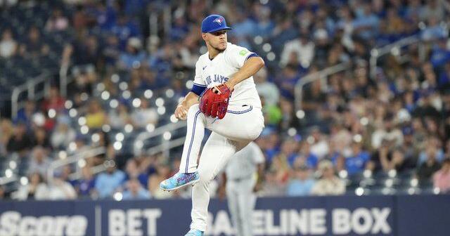 Bo Bichette's homer, Jose Berrios's solid outing lead Blue Jays past White Sox 7-1 | National Sports