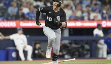 Miguel Vargas's late two-run double lifts White Sox over Blue Jays 4-2 | National Sports