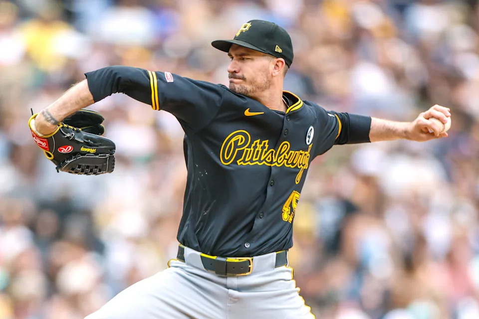 Pittsburgh Pirates starting pitcher Andrew Heaney (45)David Frerker-Imagn Images