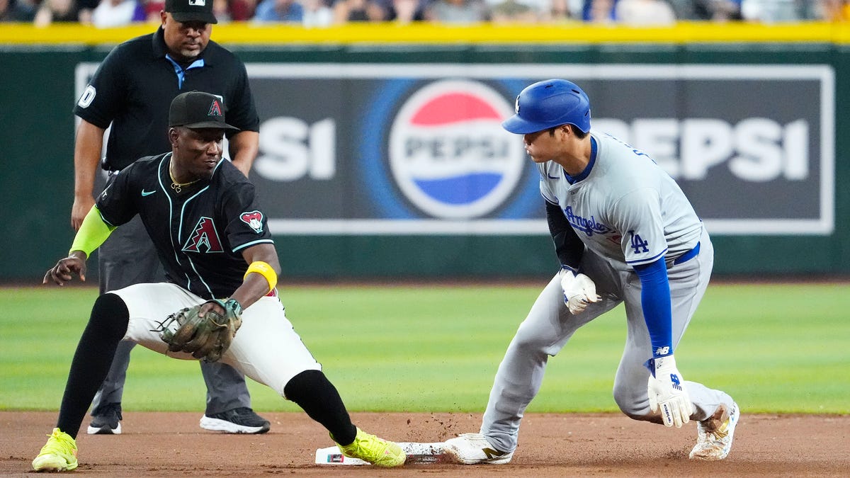 Where teams stand in division, wild-card races