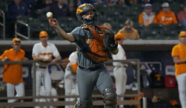 Three reserve Vols enter transfer portal