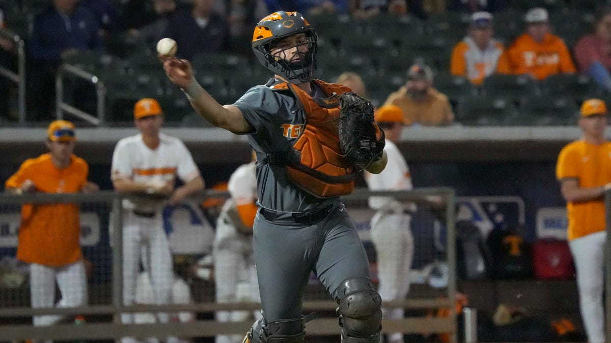 Three reserve Vols enter transfer portal