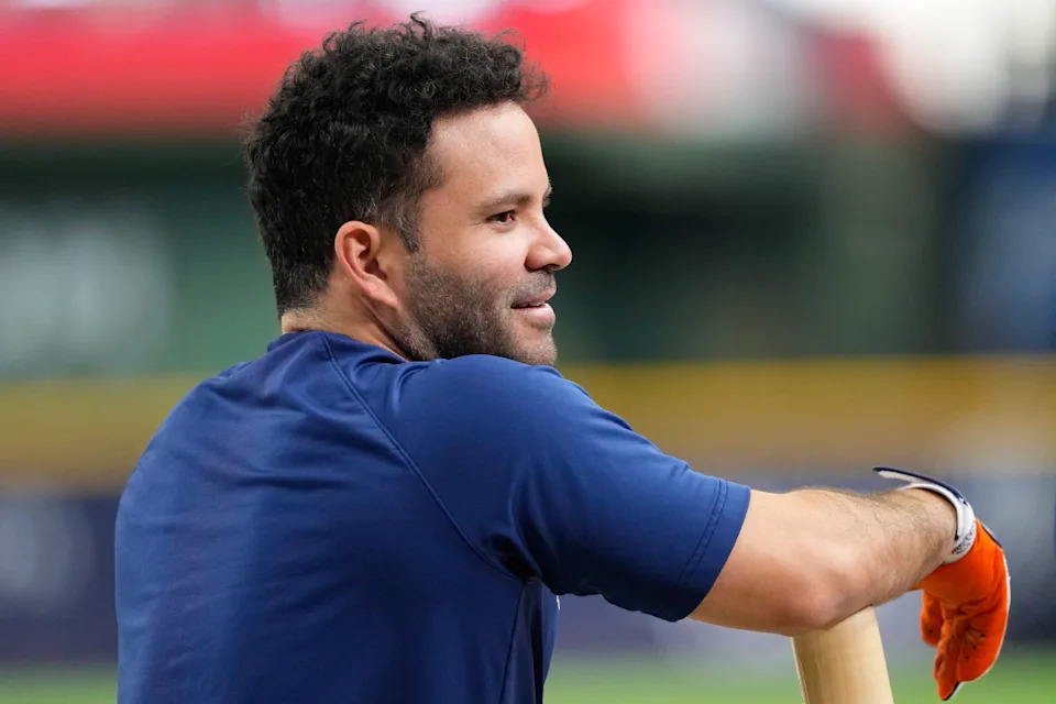 Houston Astros designated hitter Jose AltuveJeff Hanisch-Imagn Images