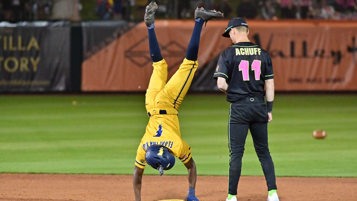 How to buy 2025 Washington D.C. Savannah Bananas baseball tickets