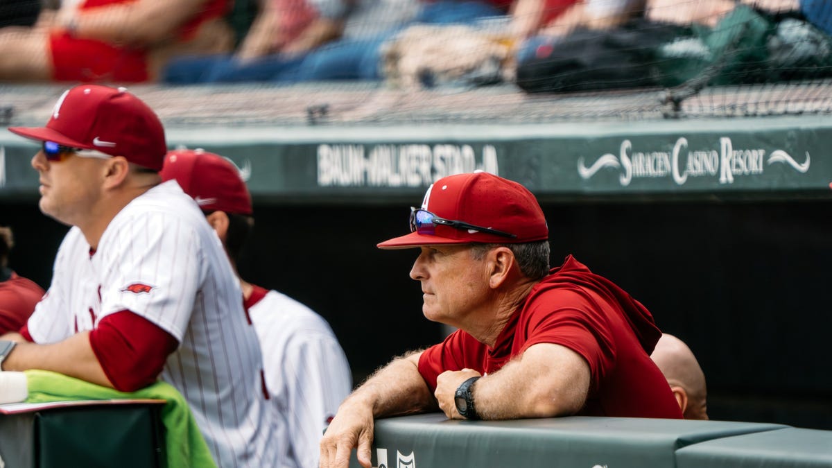 Dave Van Horn coaching career: Arkansas baseball coach record