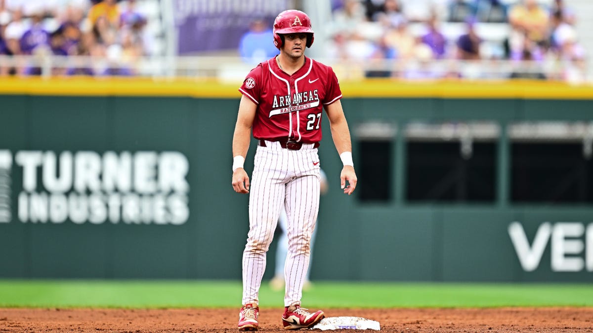 Arkansas vs LSU prediction for opening game of College World Series