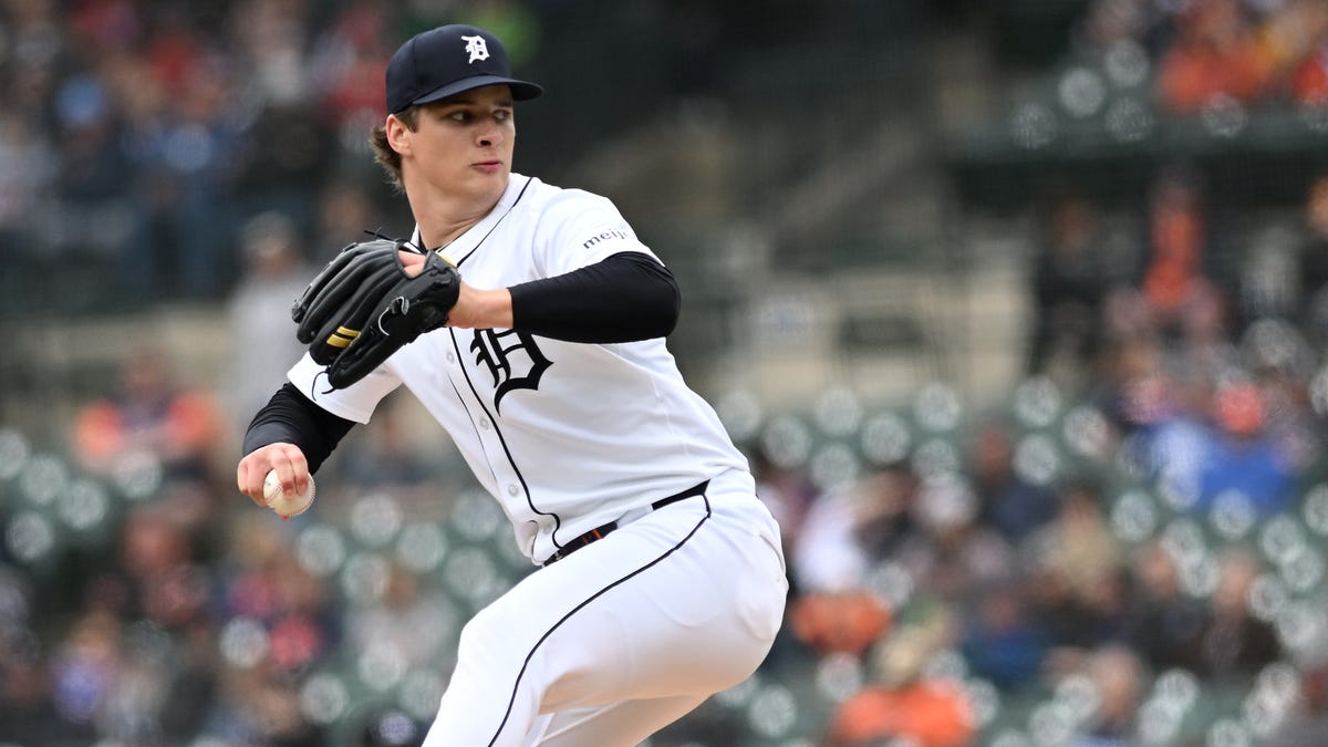 Tigers' Jobe out for season with elbow surgery