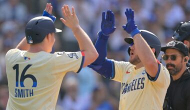 Dodgers rout Yankees behind Max Muncy's huge game