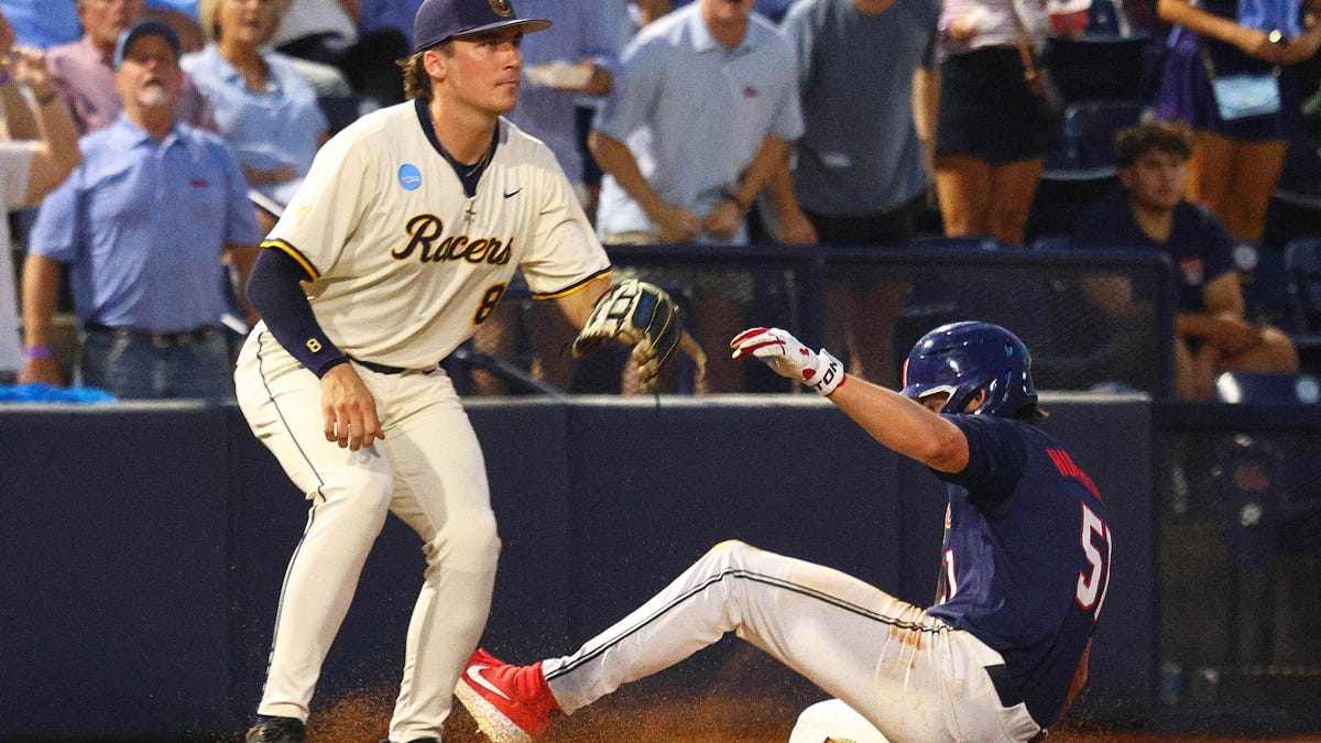 Murray State shocks Ole Miss to reach NCAA baseball super regionals