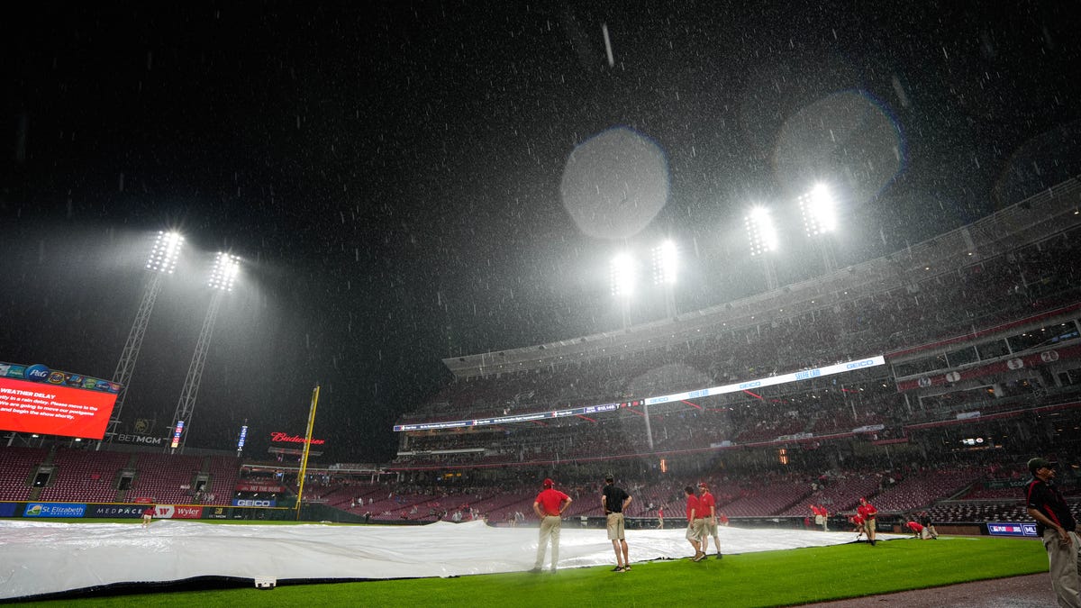 How to watch the conclusion of the suspended Reds-Diamondbacks game