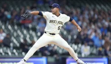 Brewers vs Padres score, live game updates tonight, highlights, lineups