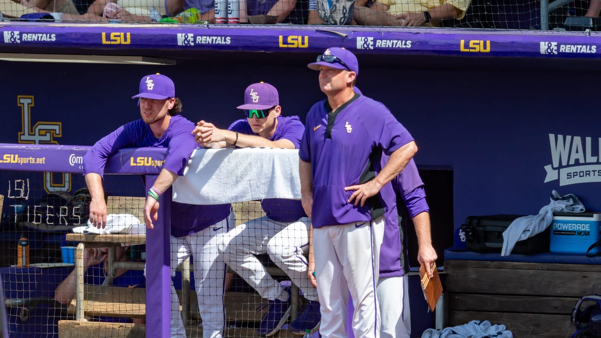 LSU-West Virginia baseball weather update: Super regional game delayed