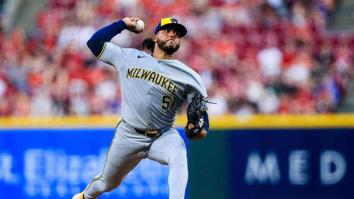 Padres at Brewers odds, picks and predictions