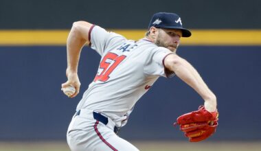 Defending NL Cy Young winner Chris Sale dominates