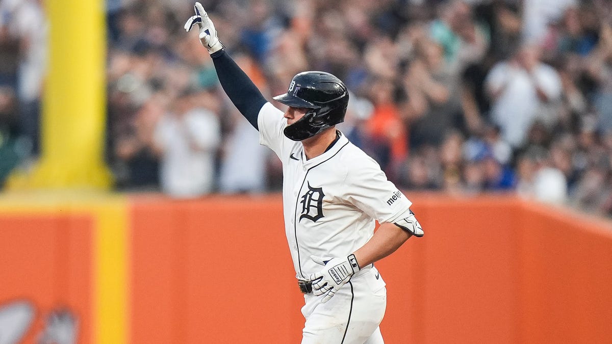 Tigers roar to top of MLB standings behind late bloomers, ace Skubal