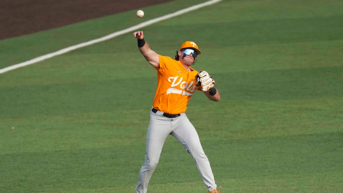Three Vols projected in first round of updated 2025 MLB mock draft