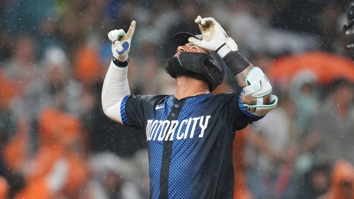 Tigers' Gleyber Torres belts two homers in 11-5 win over Reds