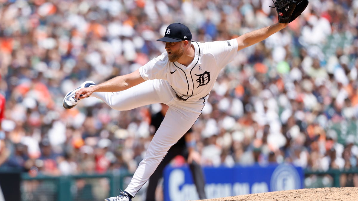 Will Vest's injury a mystery as Tigers await evaluation of reliever