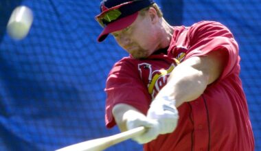 Mark McGwire joins College Baseball Hall of Fame Class of 2025.