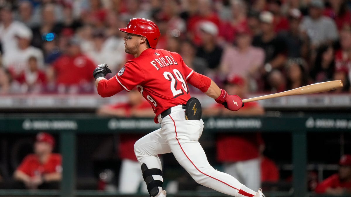 Cincinnati Reds take series opener from Minnesota Twins