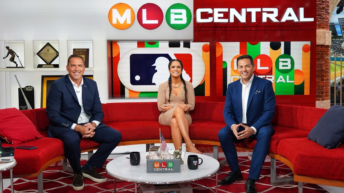 'MLB Central' still keeping viewers entertained over 1,000 shows