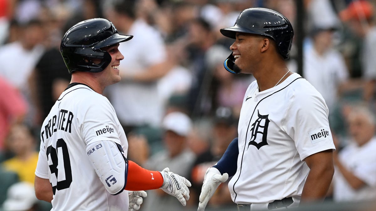 Tigers' Perez ignites rally in 11-4 win over A's