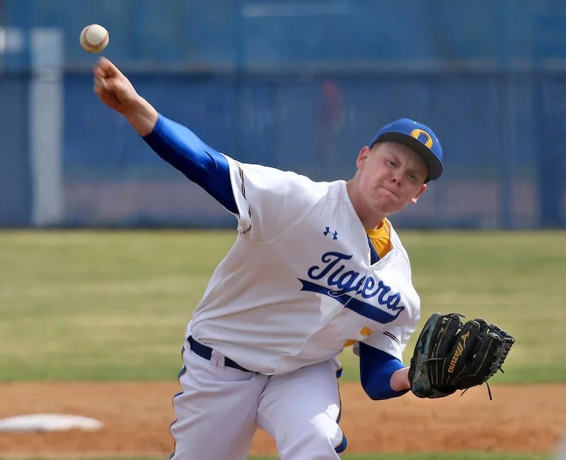 Orem's Paxton Schultz pitches against Olympus Tuesday, April 7, 2015, in Orem. Orem beat Olympus, 11-1.