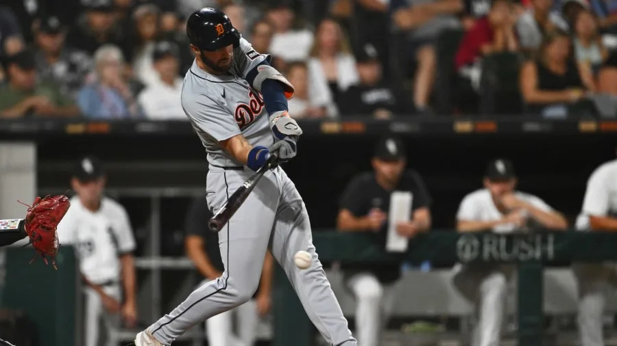 CHICAGO, ILLINOIS - AUGUST 23: Matt Vierling #8 of the Detroit Tigers hits an RBI single in the seventh inning against the Chicago White Sox at Guaranteed Rate Field on August 23, 2024 in Chicago, Illinois. (Photo by Quinn Harris/Getty Images)