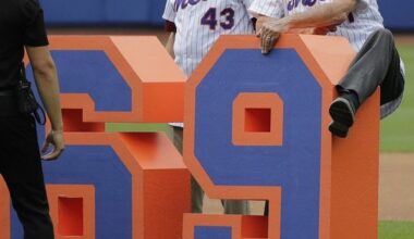 Former major leaguer, Jays doctor Ron Taylor dies