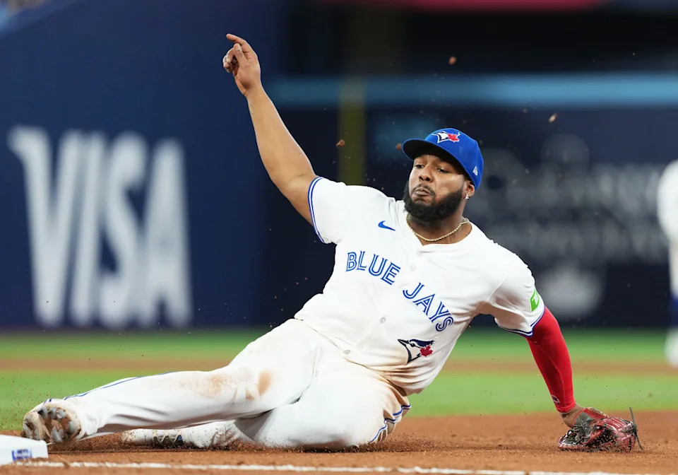 Toronto Blue Jays first baseman Vladimir Guerrero Jr. (27)© Nick Turchiaro-Imagn Images