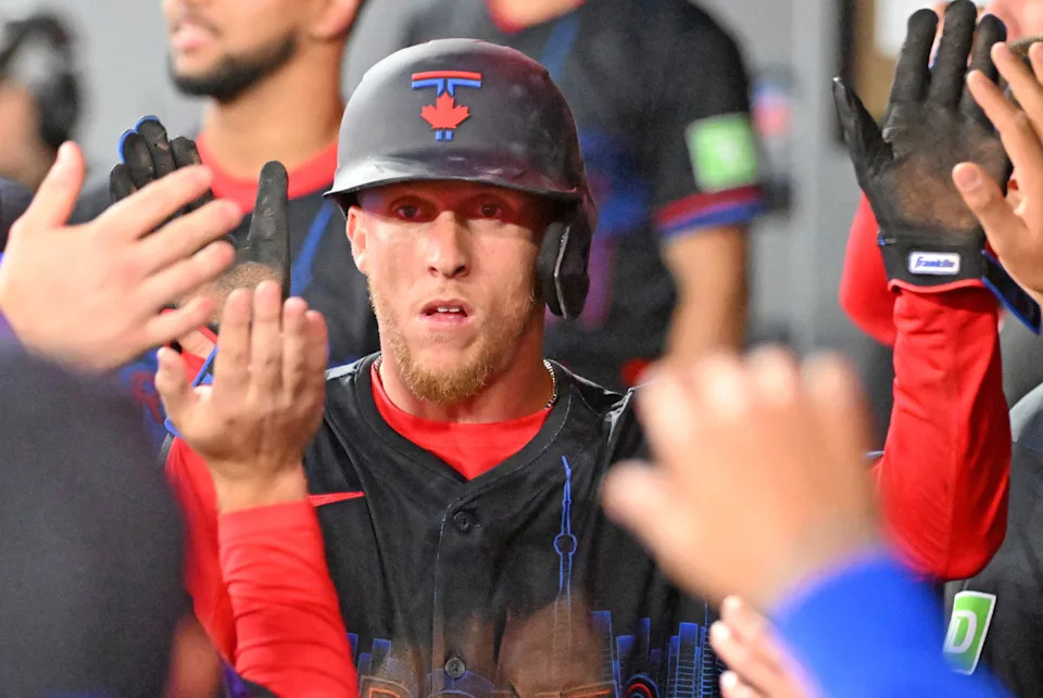 Toronto Blue Jays center fielder Myles Straw (3)© John E&period; Sokolowski-Imagn Images