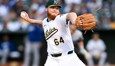 The Dodgers have acquired right-hander Will Klein in a trade with the Seattle Mariners