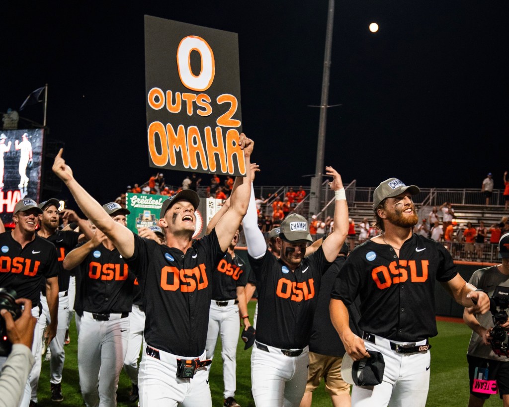On to Omaha! No. 8 Oregon State baseball beats Florida State, 14-10