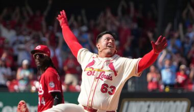Yohel Pozo has RBI single in the 11th to give the Cardinals a 6-5 victory over the Reds