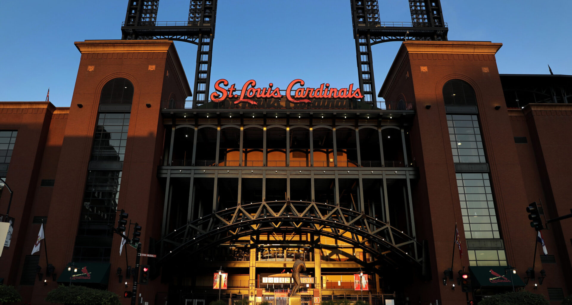 Split doubleheader tomorrow – Newstalk KZRG