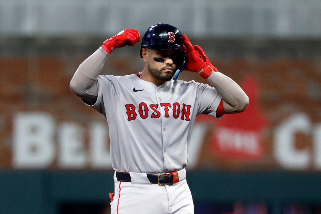 Narvaez exceeding expectations with Red Sox after trade from Yankees