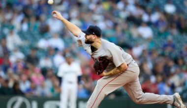 Giolito dominates, Red Sox extend win streak to 6 in 1st game post-Devers