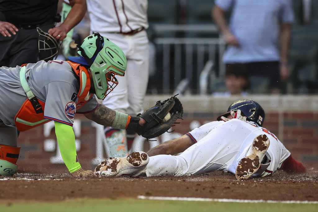 Mets woes continue as they get swept by Braves for 6th loss in a row
