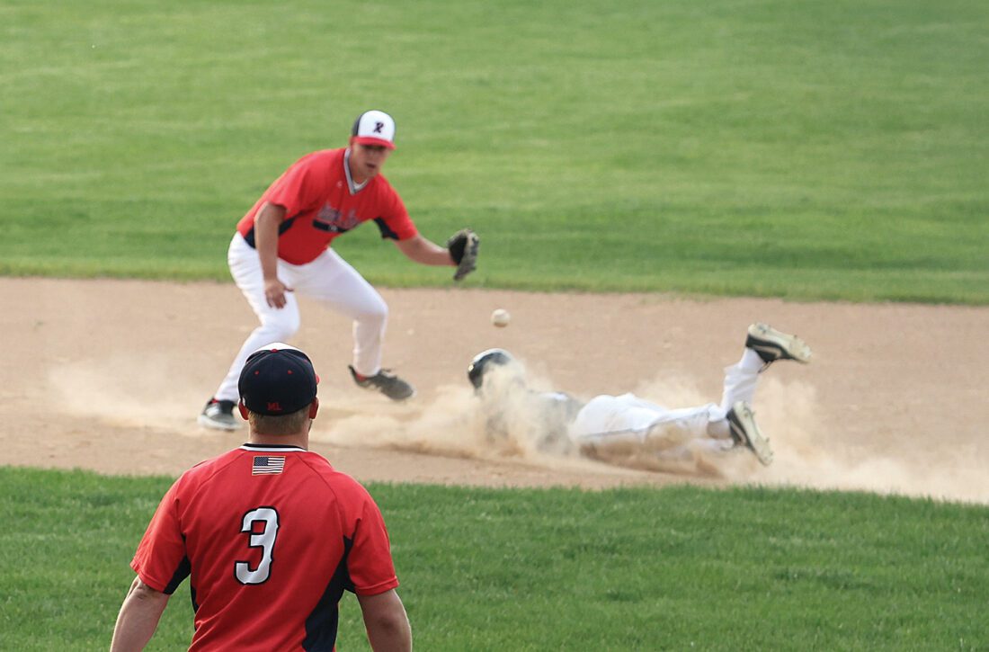 Pirates squander lead, lose to Royals 6-4 | News, Sports, Jobs