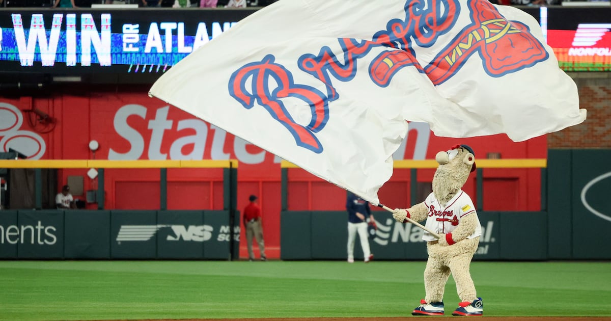 Atlanta Braves to start 20-year-old prospect Dider Fuentes on Friday, report says