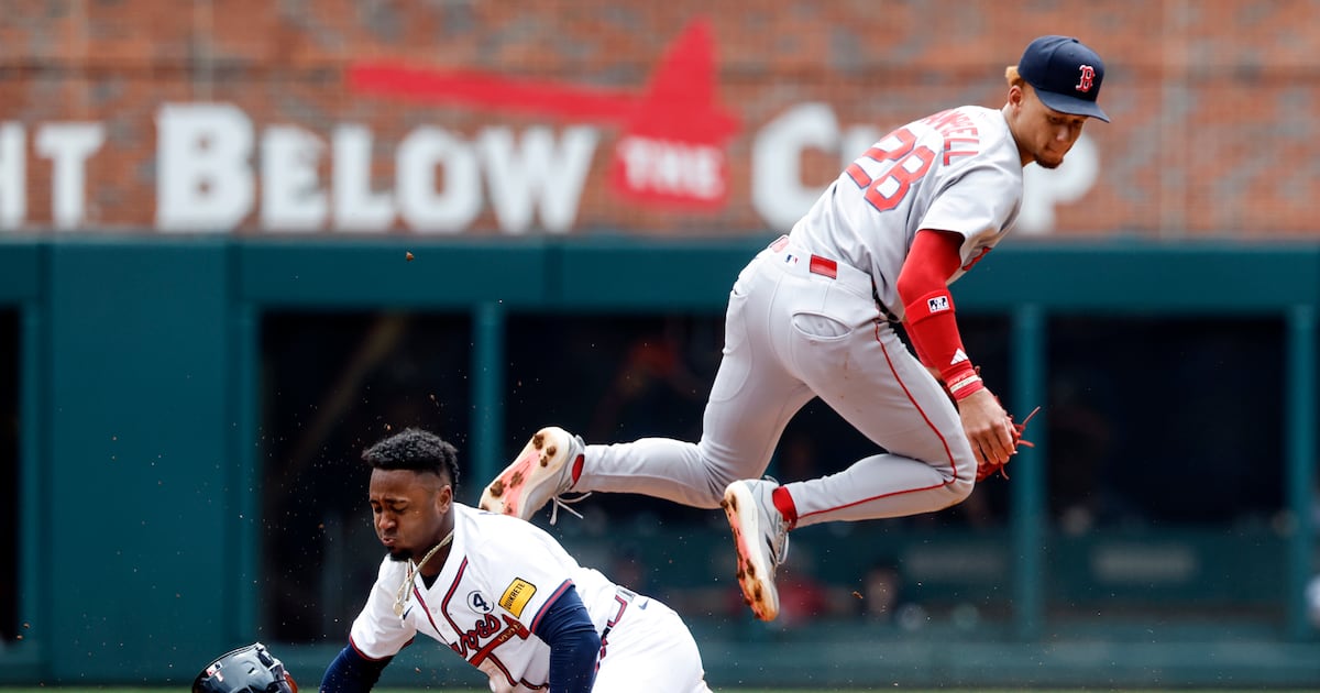 Garrett Crochet strikes out 12 to hand Braves their fourth straight series loss