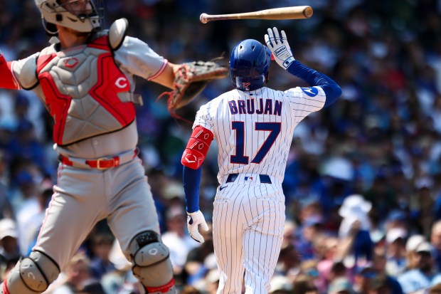 Chicago Cubs third baseman Vidal Bruján (17) throws his bat up after striking out during the sixth inning against the Cincinnati Reds at Wrigley Field on Sunday, June 1, 2025. (Eileen T. Meslar/Chicago Tribune)