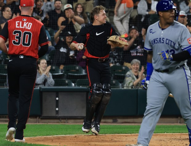 White Sox catcher Kyle Teel, center, celebrates after catching a popup from Royals catcher Salvador Perez in the eighth inning at Rate Field on June 6, 2025, in Chicago. (John J. Kim/Chicago Tribune)
