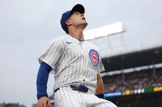 Cubs third baseman Matt Shaw tracks a ball that eventually went out of play in the second inning against the Pirates on June 12, 2025, at Wrigley Field. (Chris Sweda/Chicago Tribune)